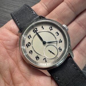 Lanie V38 Frosted Guilloche