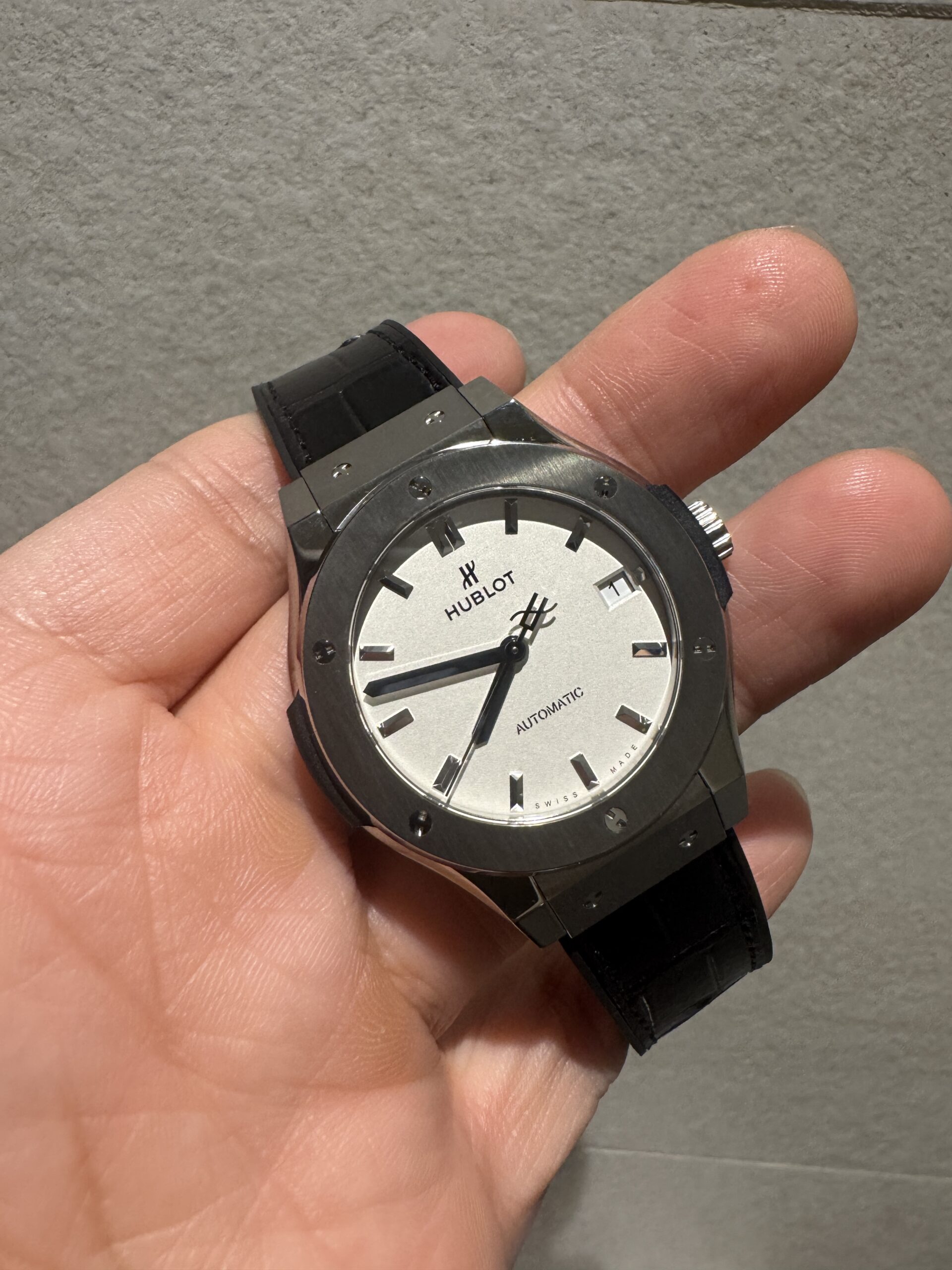 Hublot Classic Fusion Titanium 38mm White Opaline 565.nx.2611.lr