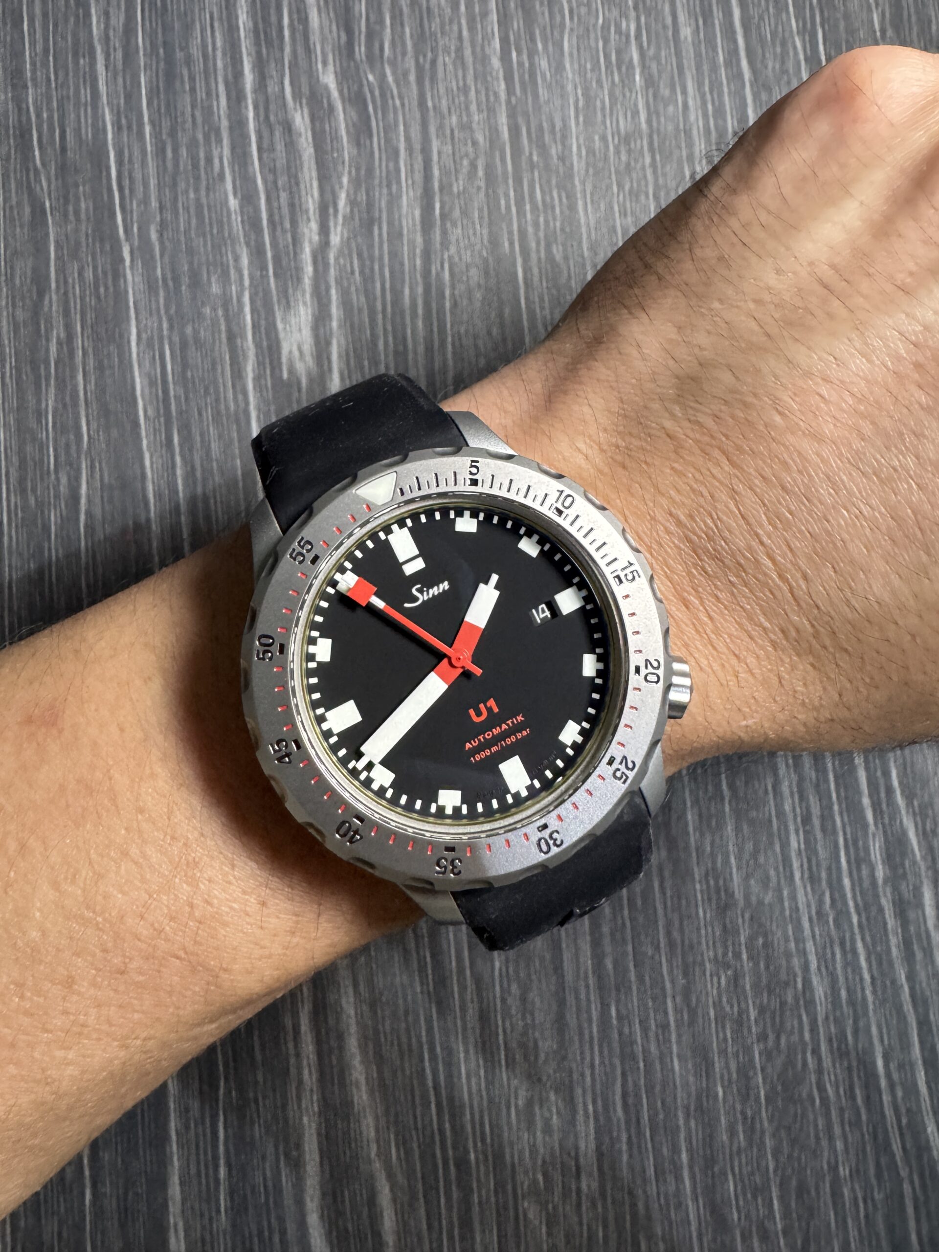 Sinn U1 Diver 44mm 1010.010 U1 R