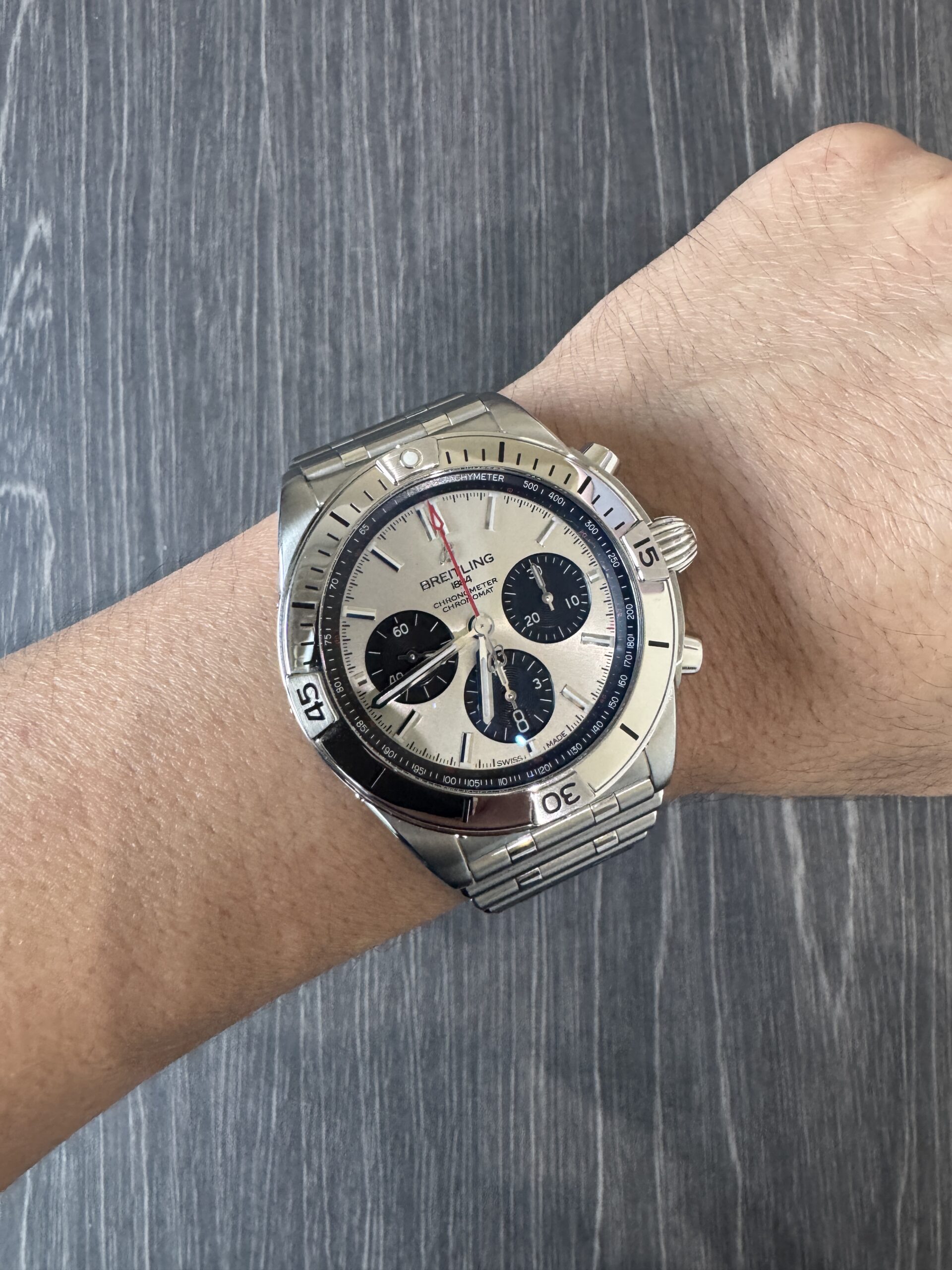 Breitling Chronomat Chronograph 42mm B01 42 AB0134101G1A1