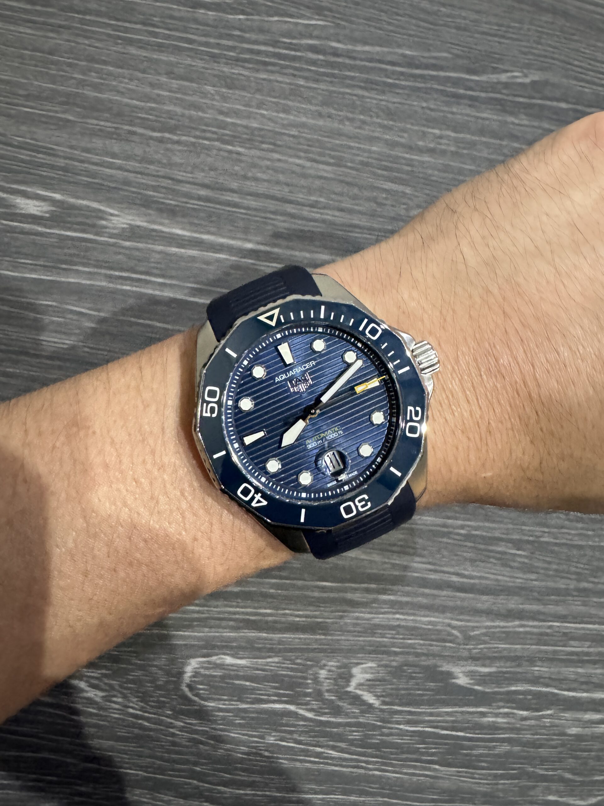 Tag Heuer Aquaracer Professional 300 Date 43mm WBP201B.FT6198