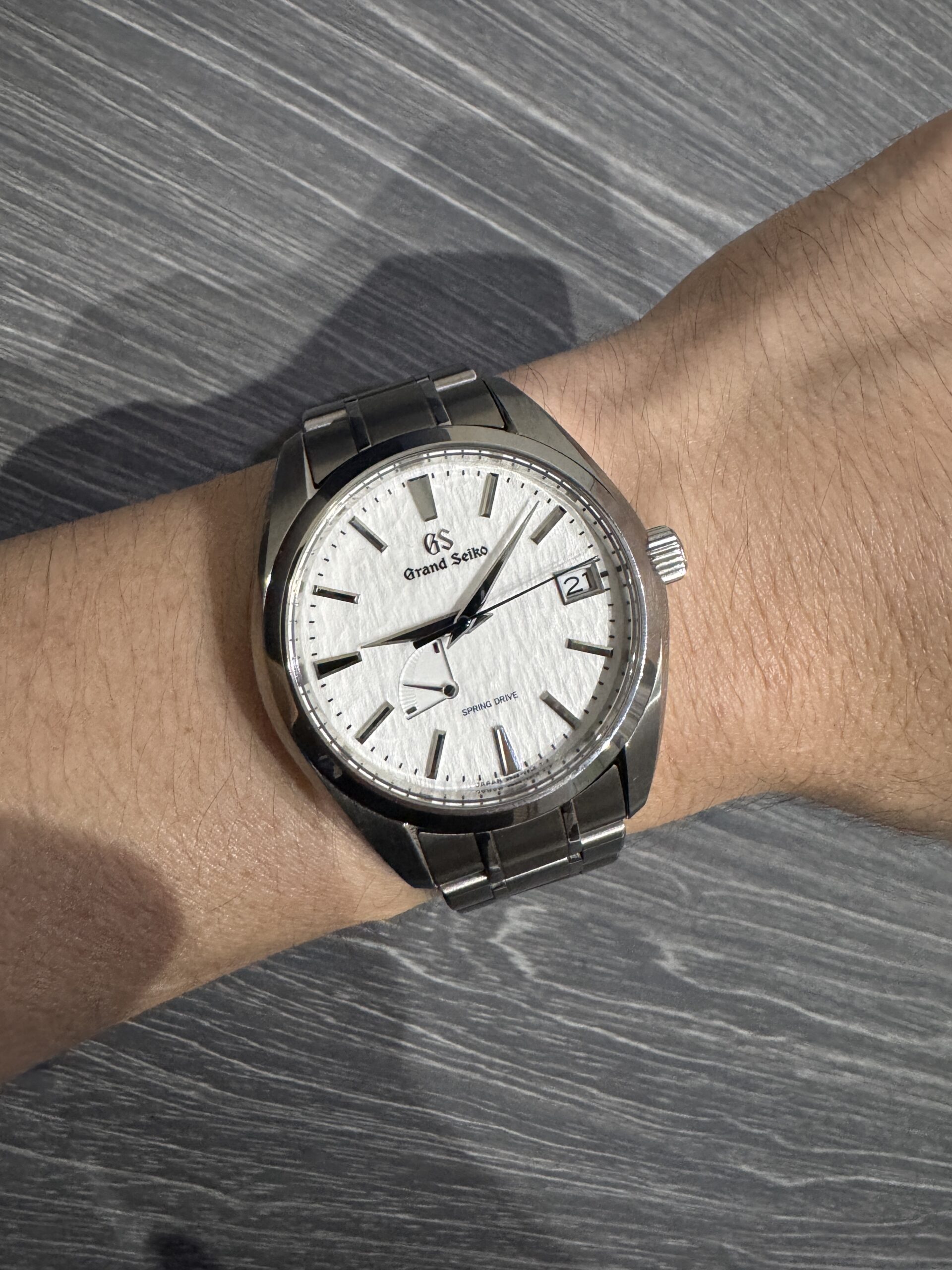 Grand Seiko Heritage Collection Snowflake 41mm White Dial SBGA211 G SBGA211G Spring Drive Titanium